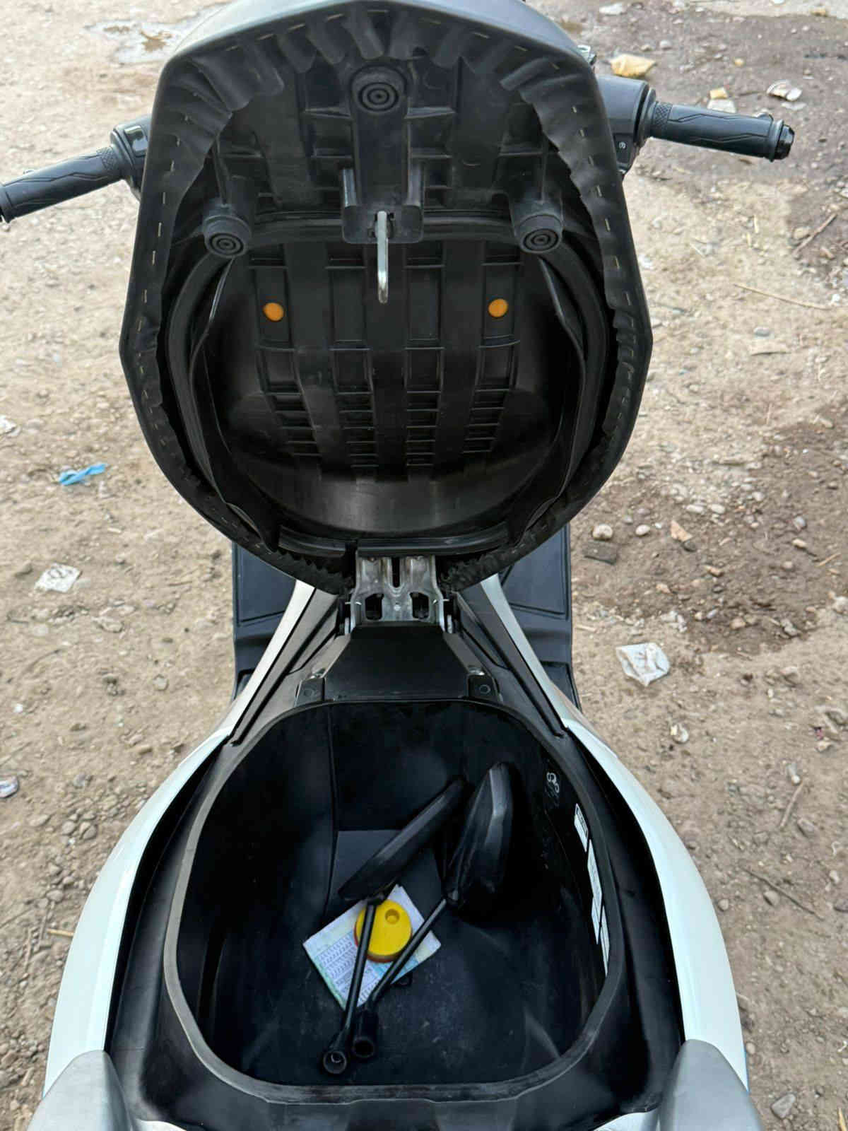 سلام عليكم ورحمه الله وبركاته:إن ماكس للبيع :الدراجه خير من الله جديده ابمعنى الكلمه متصرف عليه اي شي :السعر 13 :المكان الشعب: رقم الهاتف (***********)
