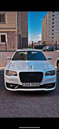 18s وراد كندي   السيارة داخله للعراق كلين   هنا صار بيها جاملغ وباب ال...