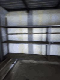 سلام عليكم رفوف للبيع مثل ما واضح ثقيل
بغداد كرادة 
***********
