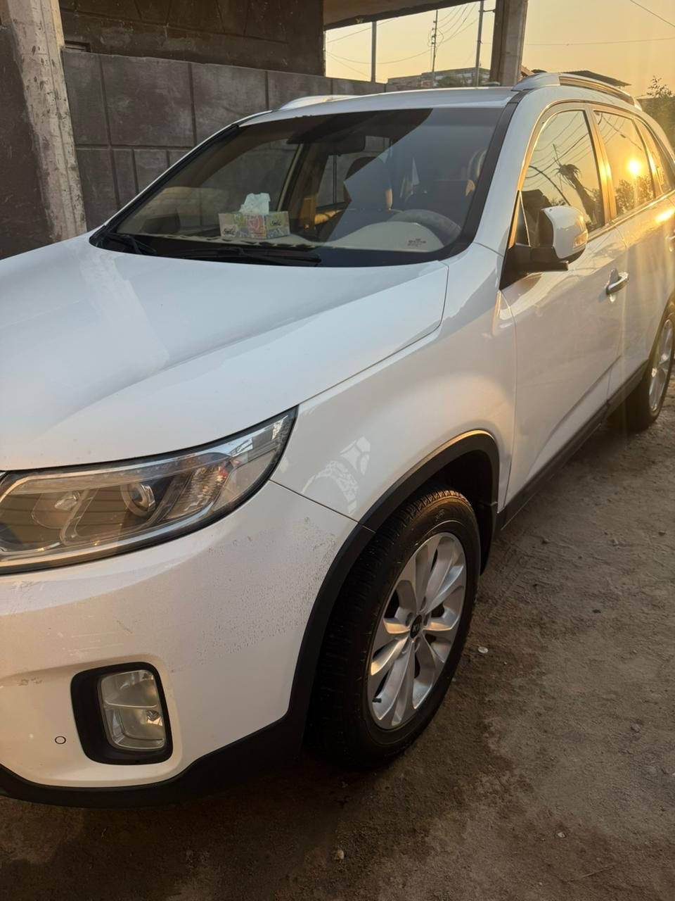 س ع سياره سورنتو مديل 14 خليجي مكفوله كفاله عامه رقم بصره السنويه لحد ٢٧ ماشيه ١٦٨ الف  مواصفات ٤ سلندر حساسات اماميه خلفيه  دوشمه جديده الف دينار ماتخسر عليه تحكم ستيرن السياره جديده استخدام شخصي مري شفط ٣ قط تبريد تحويل  شرط اللي ياخذه يحول تخم تاير جديد لايت زنون ملظومه جديده زنون السعر ١٧٠ وبيه مجال للمشتري مكاني بصره قضاء المدينه بني منصور ابو غريب الاستفسار ***********
