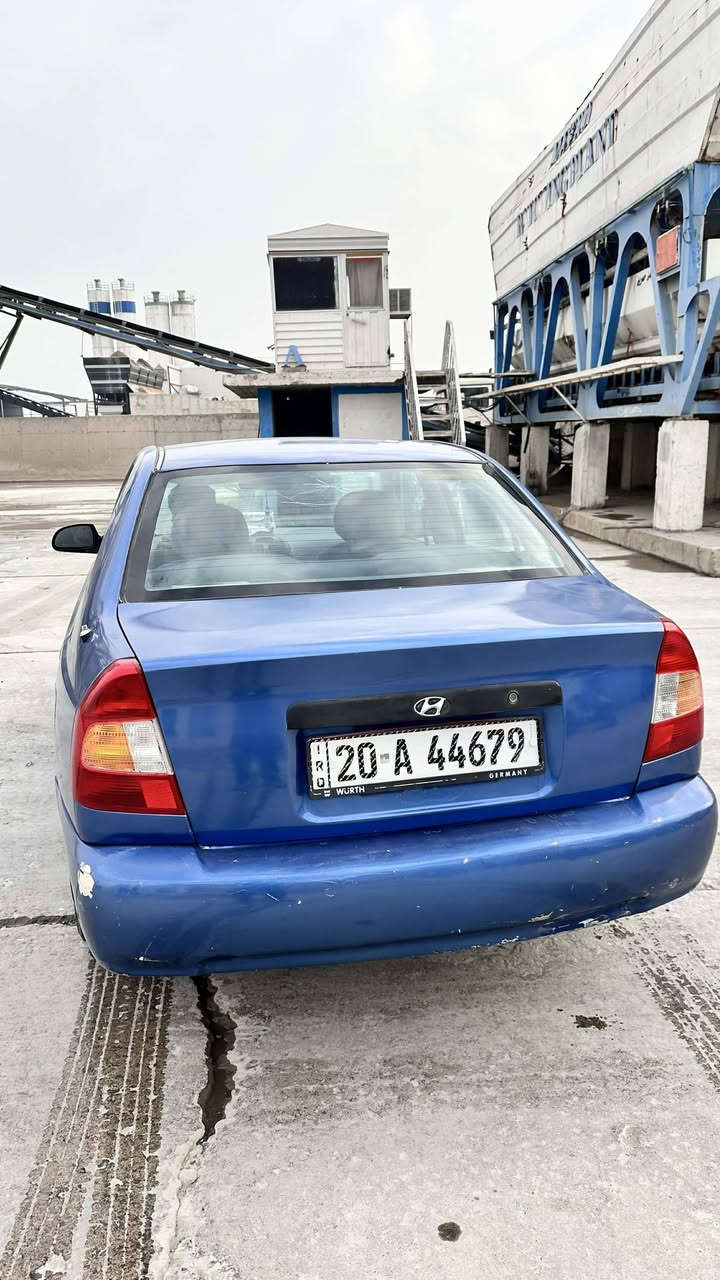 السلام عليكم 
موديل 2001 گير ومحرك بلاد مصبوقه عام للجماليه فقط بدون حادث تبريد
حار وبارد السياره رقم ديالى سنويه 2030 السعر 50 وبيها مجال ***********
