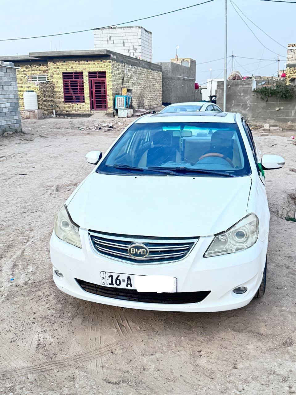 سلام عليكم
سياره بي وايدي جي ثري موديل2013 ام البصمه محوره كورله كير ومحرك سياره  تخم تاير تبريد شغال رقمه قادسيه الانكليزي 

مكان سياره الديوانية سعر ب 48

ملاحظه سياره بيه باب سايق مبدل وبيه تصليحات مصلحات ***********
