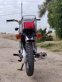 موتوسيكل بدون أوراق • واتساب