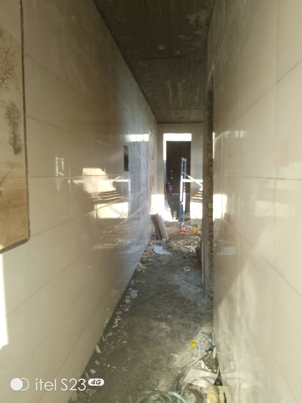 ابو رافت المصري خلفه سيراميك درجه اولى شغل   درج كاشي مرمر الواح 120 ب 60 بورسلين‏‪***********‬‏
