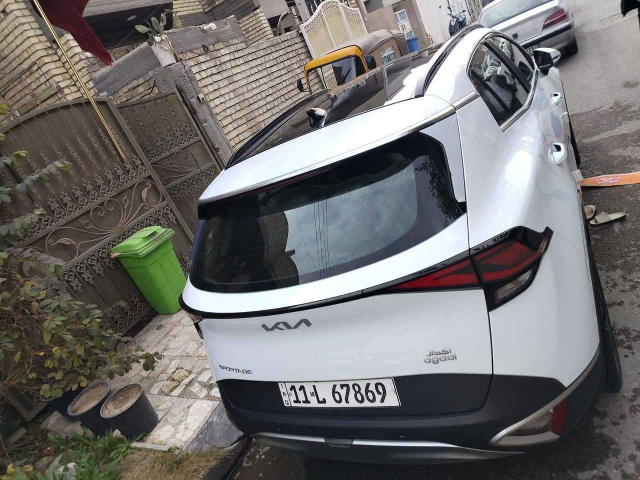 كيا سبورتج للبيع موديل 2025 مكفوله كفاله عامه فول مواصفات فتحه بصمه بصمتين تشغيل عن بعد حساسات اماميه خلفيه نقطه بلمرايه العنوان بغداد البلديات رقم الهاتف  ***********
