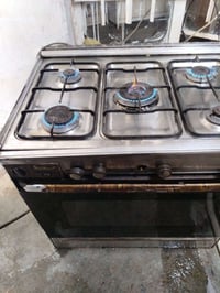 طباخ عشتار شغال للبيع سعره 60رقم مبايل خابر وتدلل 07774486067