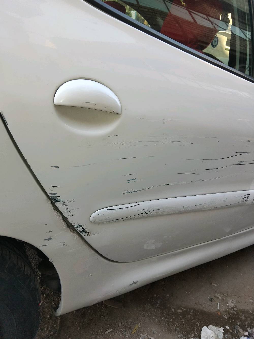 بيجو فرنسي ٢٠١٢ محور ياباني  بيهة درايمشفت  الايمن بي صوت بالاستدارة  تبريد شغال رقم مشروع وطني صدر جيد السعر ٣٣ورقة