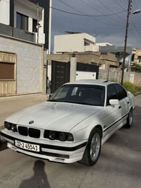 بي ام دبليو 520 • ١٩٩٣ • رقم نينوى