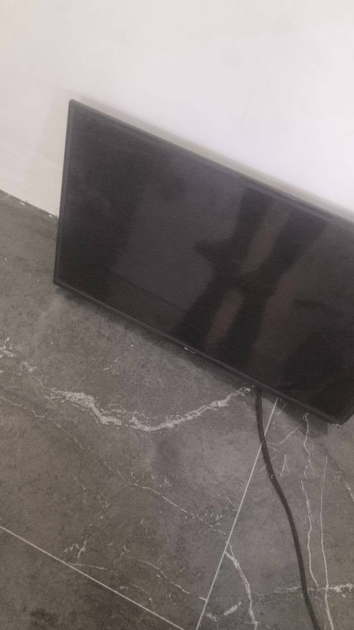 سلام عليكم عندي هاي البلازمه نضيفه ومداخله تصليح تريدها نت اي شي بكيفك سعر 115وبيها مجال المكان بابل الحله سكندريه نقص ريمونت

***********
