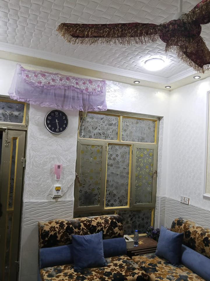 🏠 / البيت للبيع مساحه100 متر طابو صرف
واجهه 5/ نزال 20. 

🧱 بناء حديث درجه أولى  

الطابق الاول/ مطبخ . أستقبال . هول . غرفتين. مجمع صحيات 

الطابق الثاني /غرفه  وكليدور وصحيات 

🌎 الموقع/ شارع 80 يم مدرسه زهور بابل قريب على الشارع 

للأستفسار أكثر مراجعة مكتب المدار المقاولات العامه 
شارع 80 كربلاء اسماك الشجري  .. مقابل أستدارة سونار السلطاني  
‏‎***********/علي زيكو
‏‎***********/ علي زيكو
