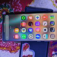 اس ٢٢ الترا • ١٢٨ • ابيض