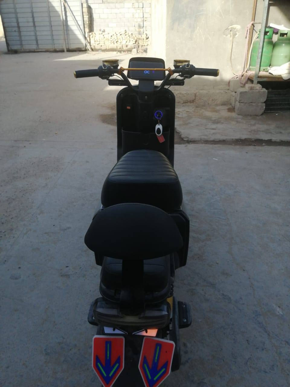 دراجه R11 للبيع الشراي واتساب وانه خادم

***********

دراجه شحن R11الدراجه حلوه وما متعويه 5 بطاريات مديل 2025 ما صاريل هواي من خذيتهة وعليهة هواي تزويد
السرعه 120
وشغاله من الطول للطول مايرادلهة شي بس سايق
السعر550وبي مجال للشراي وانه خادم
المكان البصره  كرمه علي
