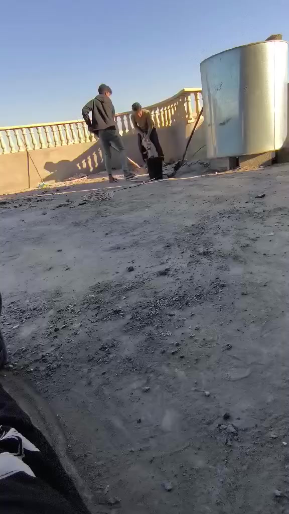 سلام عليكم اخوتي موجود كادر عمل نفوت بلوك نفوت جص نلكل حجر تنضيف احواش كلشي نشتغل رقم هاتف ***********
