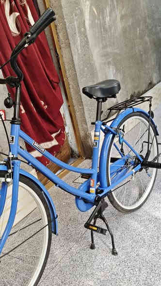 سلام عليكم بايسكل سياحي حجم 26 بايسكل نظيف برغي ما مبدل مديل 2019 باله سعر 170 وبيه مجال مكان 
البصره ـ القبله ـ الاربع تالاف 
للاستفسار ***********
