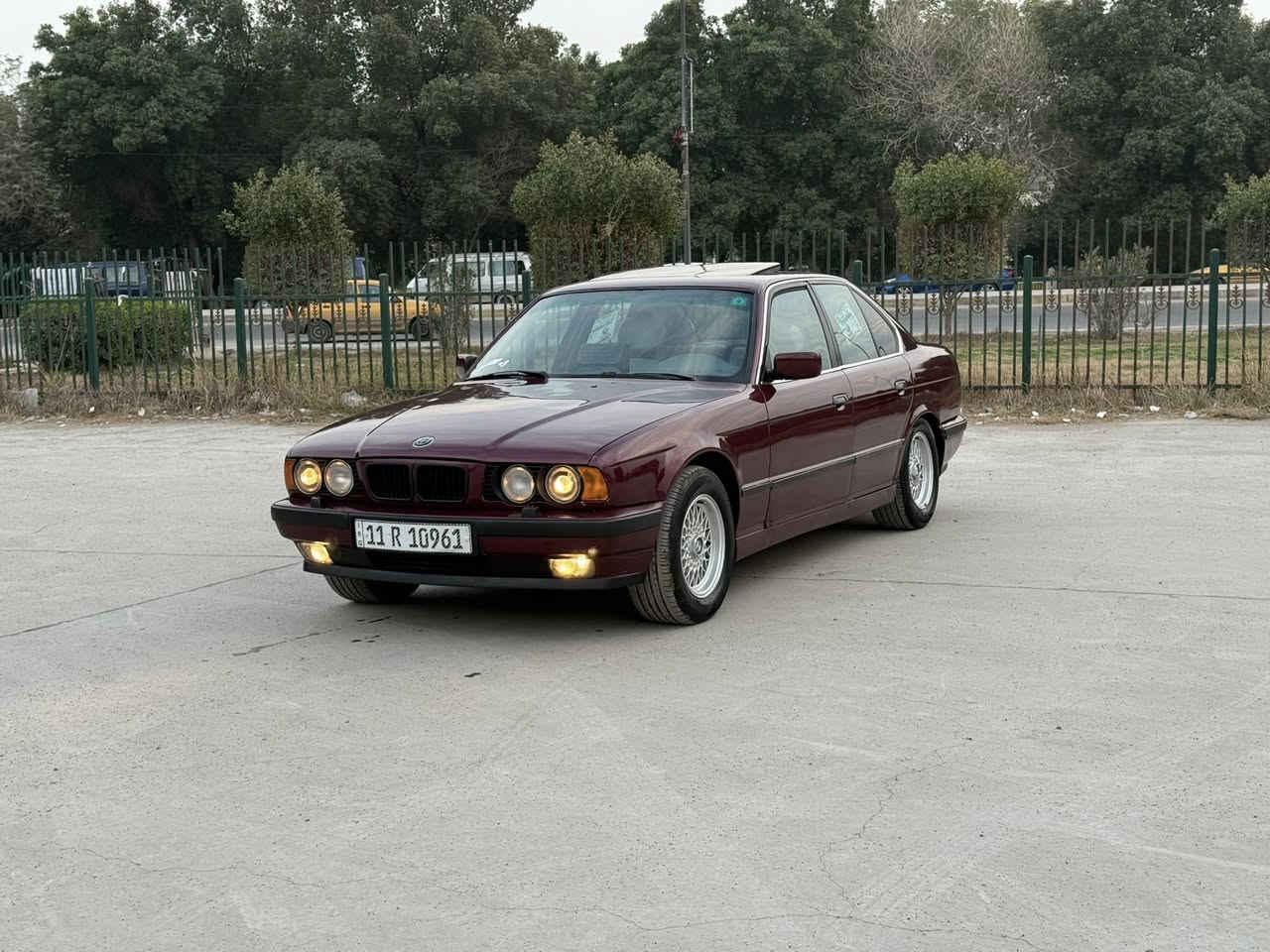 للبيع BMW موديل 1994 حجم 530i محرك 6 سلندر 30 مفتوح
السياره فول مواصفات للاخير ،، صبغ عام بدون ضربه بدون خياس ،، تبريد ثلج صدر امامي خلفي ممتاز محرك وكير جدد ،، تخم تاير جديد السياره جاهزه ،، رقم بغداد الدولي وبأسمي ،، المكان بغداد حي الجامعه ،، السعر 68 ورقه
***********
