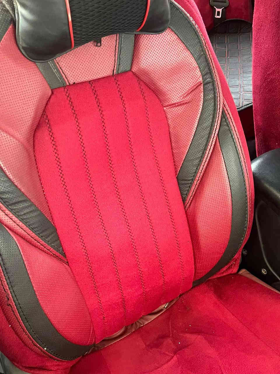 مكلف بالنشر 
السلام عليكم من رخصة الادمن 
سيراتو خليجي 2012 كفالة من الضربة والصبغ كير ومحرك مكفول صدر حدادية تخم تاير كلة جديد بيها صبغ قليل كما موضح بالصورة السعر 105 بيها مجال بسيط 
للاتصال *********** وتساب
