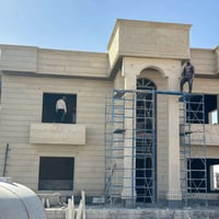 كادر حجر • تطبيق واجهات • درجة أولى