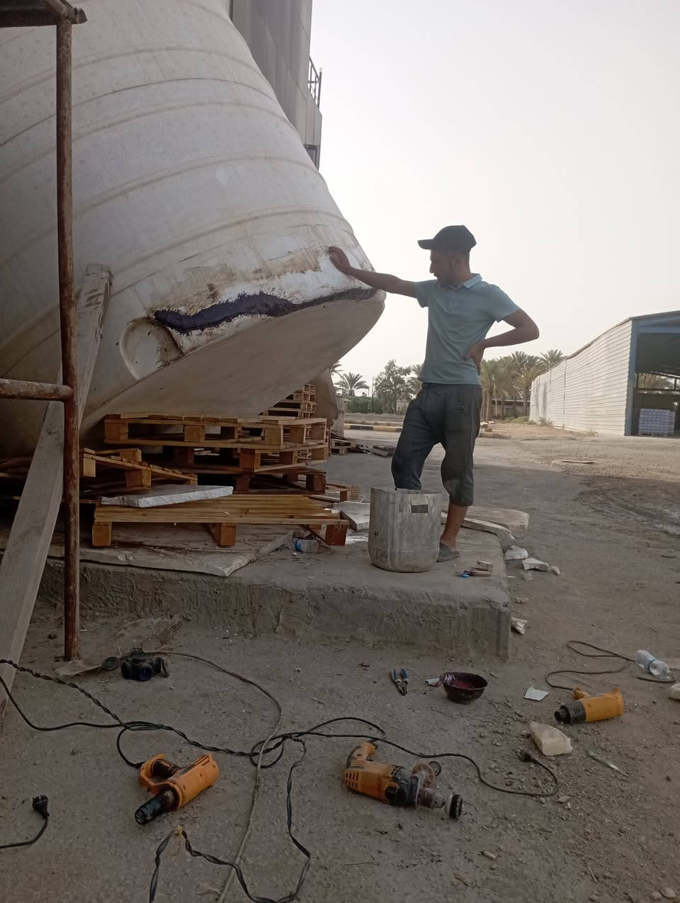 🚨🚨🚨اعلان 🚨🚨🚨.                                                                                           ♦️يتوفر تصليح الخزان (التانكي 💧) البلاستك.في كافة مناطق كربلاء                                                                                         ♦️نعمل ب مواد أوليه 100 ٪.                                                                                                                   ♦️وفرنالكم خدمة تصليح موقعي (يجيك للبيت) 🏠🏠🏠لدوخ بل فتح ولشد                                                                                                                                                    ♦️ضمان لمدة ((((((((سنه كامله))))))))))... الإستفسار ***********
