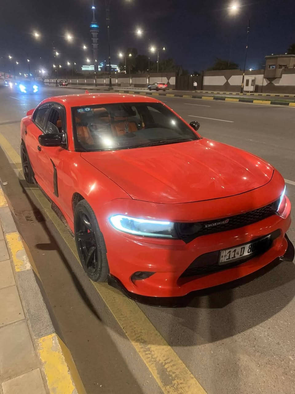 السلام عليكم
مراوس سبورتاج او توسان 
خليجي موديل ١٨ /١٩
جارجر ٢٠١٨ امريكي  sxt

ماشيه 134 ميل 

حادثها من امريكا صبغ جاملغ خلفي عكس السايق 

بالعراق صار بيها حادث تبديل باب السايق واللي وراه وشبر بالحاملغ الخلفي 

وشبر بالجامغ الامامي 

وانصبغت الصفحه كلها صور الحادث بالعراق قبل التصليح موجوده 

السياره نصبه مرتبه وبيها اضافات للجمالية
صدر جديد حداديه كلها جديدة تخم تاير جديد

سياره رقم بغداد انكليزي وبأسمي 

السعر ١٨٠ وبيها مجال 
التواصل ع الخاص


**إذا كنت صاحب هذا الإعلان وتريد حذفه لأي سبب، رجاءا أرسل رسالة إلى الدعم الفني**