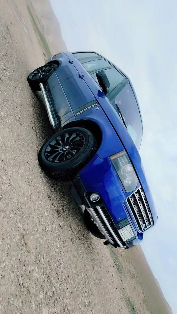 سلام عليكم رانج 2004 محدثة 13محرك كير لكزز تبريد ثلج ويل مال 18 سيارة بيضة تغير لون اصل ابيض صدر امامي 80/100 معاملة واصلة للبصمة تستلم رقم انكليزي رقم بغداد هزة جديدة بيع او مراوس ***********
