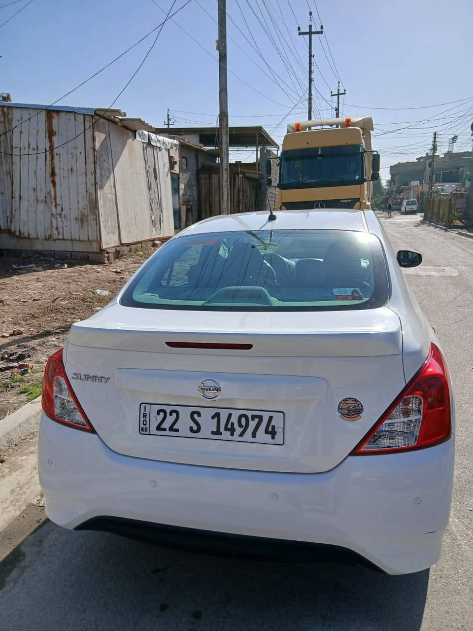 السلام عليكم نيسان صني موديل 25 سياره وضع شركه سياره مقفوله كفاله عامه ما عدا بارد باب السائق ماشيه 37 سبير ما نازل سياره باسمنا تحويل ثاني يوم مكان السياره بغداد حي النصر رقم الهاتف ***********
