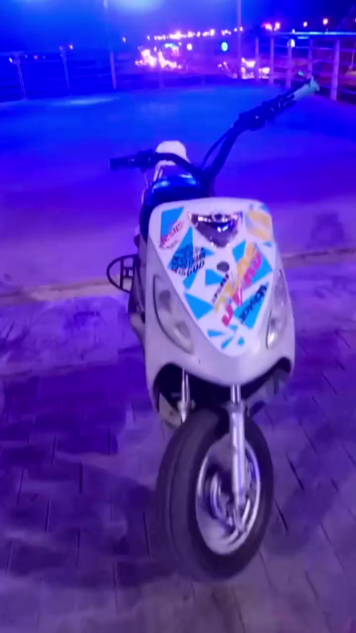 سلام عليكم ماكس البيع بوشه ٤٩ بلاد دراجه خير من الله شلعه ومعدل مكينه ناعمه صلنصه رياضي وراق سعر خاص رقمي *********** المؤشراي اليتعبني
