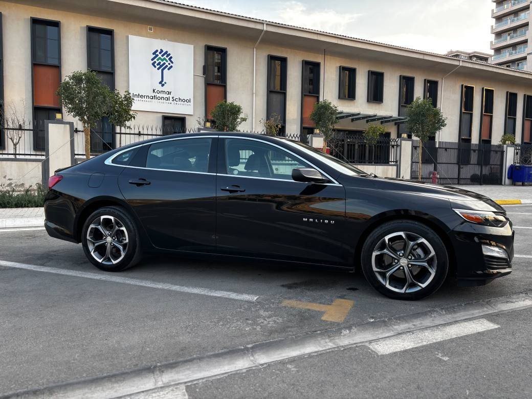 شۆفرلێت مالیبۆ 2024
LT مواسەفات 
سەیارەکە بێ بۆیاخە - بێ کەم و کوڕی - هەموو شتێکی بە شەرت - تەنها یەک پەڵە پی دی ئاڕی هەیە(پێش و پشتی کەپسە و هەموو شتێکی بیلادییە)

ڕادار - دەسک بەسمە - کوشن کارەبا و هیتەر - auto hold - برێک بەسمە و شەخاڵ - شاشە - کامێرا - فوولی ئەوتۆ - حاسە - چەند مواسەفاتێکی تر

دوو مانگ ڕەقەم کاتی ڵەگەڵدایە واتە کاتییەیەکەی نەشکاوە 

1G1ZD5ST1RF164098 : ڕەقەم شاسی 

*********** : تکایە نامە بنێرن بۆ خاوەنی سەیارەکە - وەتساپی لەسەرە 

13500$ نرخ السليمانية, العراق
