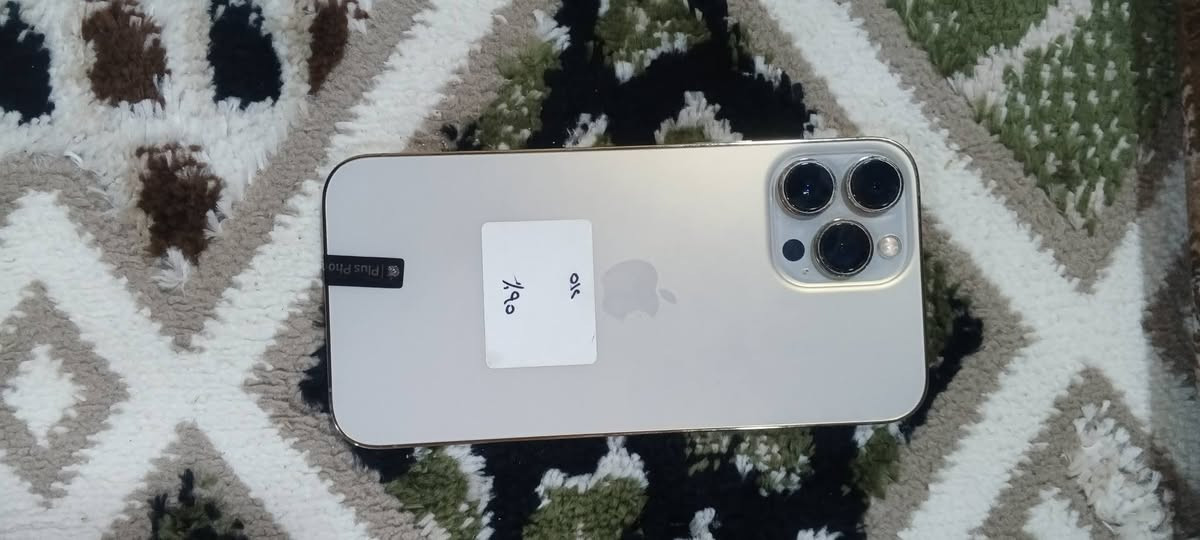 السلام عليكم
ايفون  13 برو ماكس ذاكره 512 بطاريه 95 شرط ما مبدله الخط تك اللون ذهبي   السعر  775 أو بي مجال  الرقم ***********
