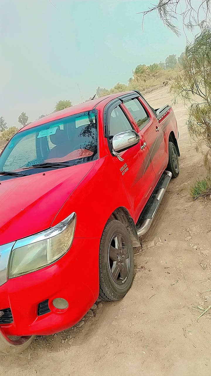 ٢٠١٢ كير عادي محرك كير حداديه تبريد  تخم تاير كله جاهزه فقط رشات صبغ بل ربع مال البيبان جوه الخطه
رقم مثنى  شاصي ١٩
السعر اتصل عل الرقم ***********
