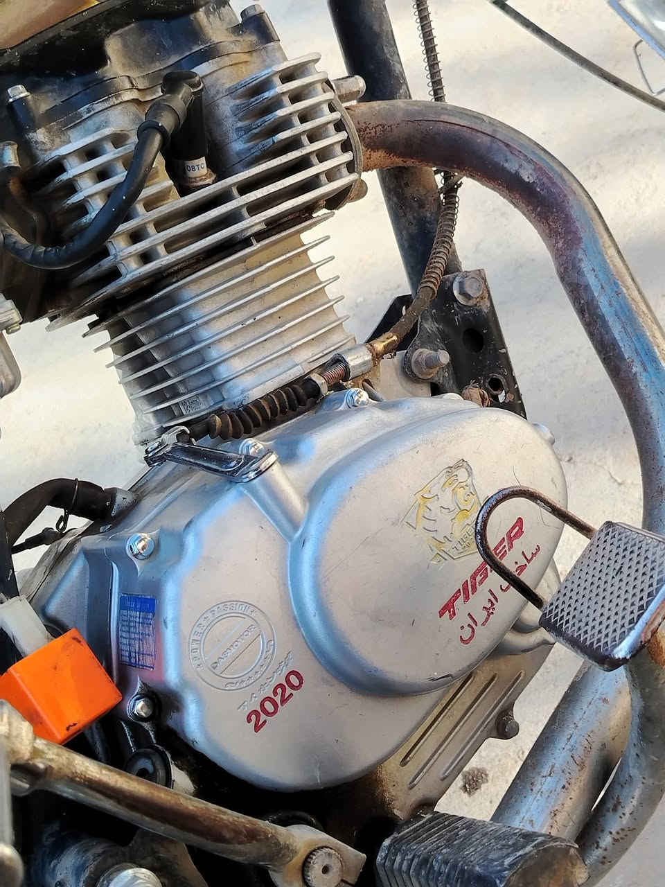 السلام عليكم موطور تايكر موديل 20محرك معمر جديد شرط لا تبخير لا صوت لا دخن السعر 330وبي مجال /***********
