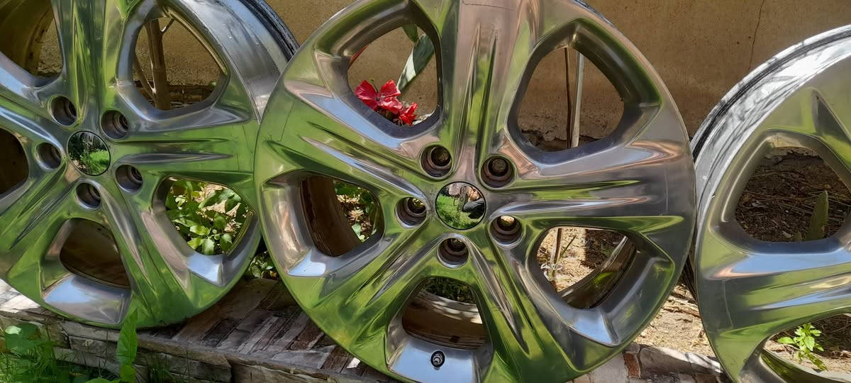 سلام عليكم
متاح تخم ويل كروم حجم ٢٠ 
الاستفسار ***********
