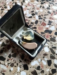 سماعة • عاطلة • بلاش