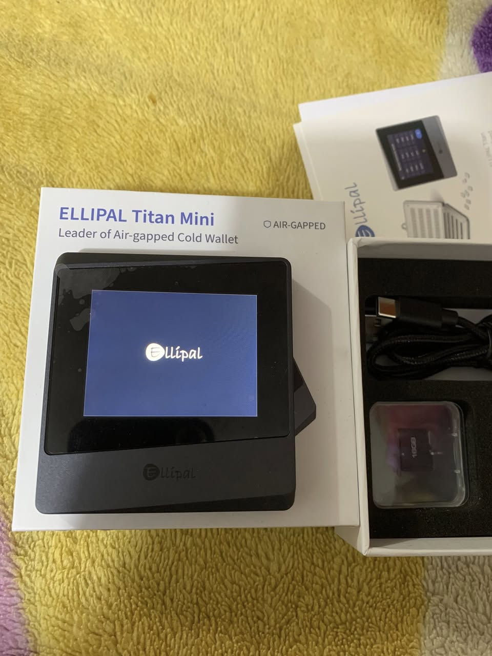 السلام عليكم هايه محفظه رقميه اشكد تسوه ومنو مهتم بيها خلي سعر وبلعافيه عليه


**إذا كنت صاحب هذا الإعلان وتريد حذفه لأي سبب، رجاءا أرسل رسالة إلى الدعم الفني**