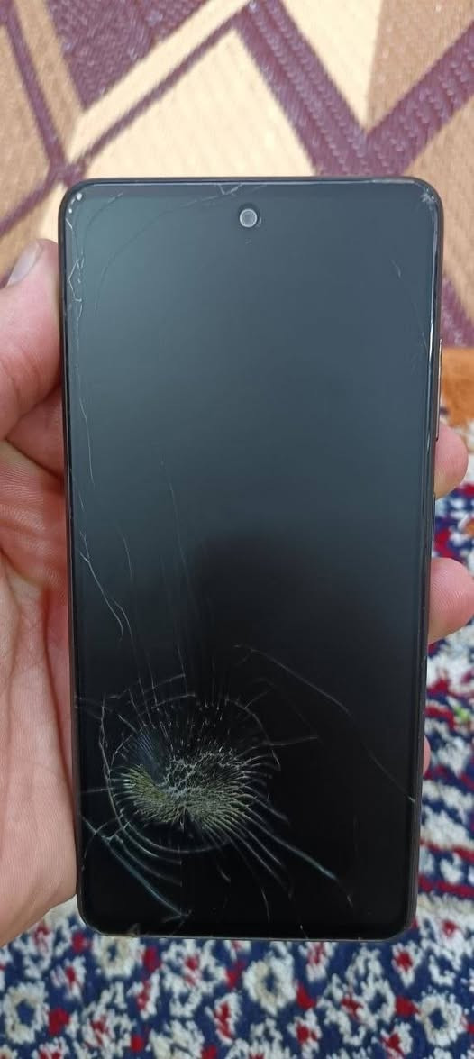 كلكسي a52ذاكره ٢٥٦ بصمه بالشاشه الجهاز مبي اي عطل فقط الشاشه بيها فطور بدون ملحقات للبيع رايده ب١٠٠ مكاني بغداد مدينة الصدر


**إذا كنت صاحب هذا الإعلان وتريد حذفه لأي سبب، رجاءا أرسل رسالة إلى الدعم الفني**