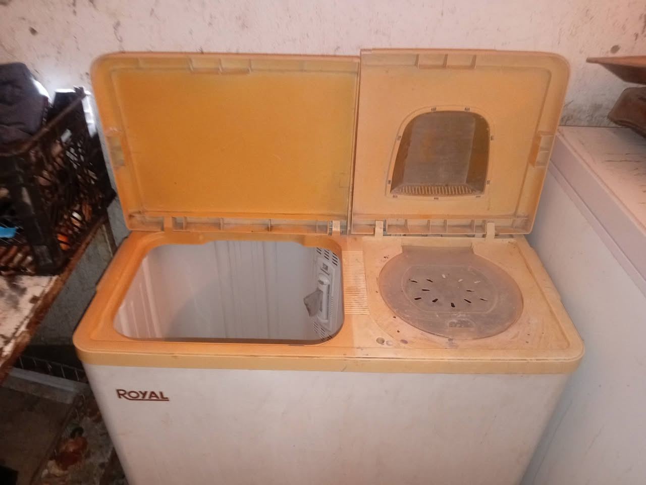 غساله شغاله بي تنشيف عاطل ٤٠ الف كوت حي جهاد ***********
