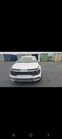 سپورتج امريكي 2024 فئة EX أو 4X رقم بغداد الجديد بأسمي بدون أيرباگ بدو...