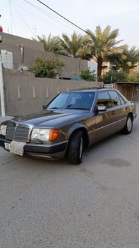 مرسيدس دب  موديل 1990 كفالة عامة فقط صبغ جمالية  قواعد دبلات شواصي مكف...