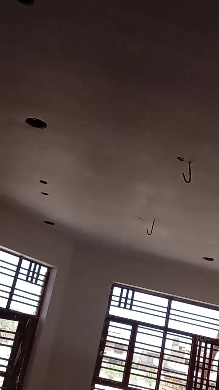 سلام عليكم مرخصت مدير الكروب لباخ جص بورك متفرغ حالين بابل المركز رقم الهاتف ***********
