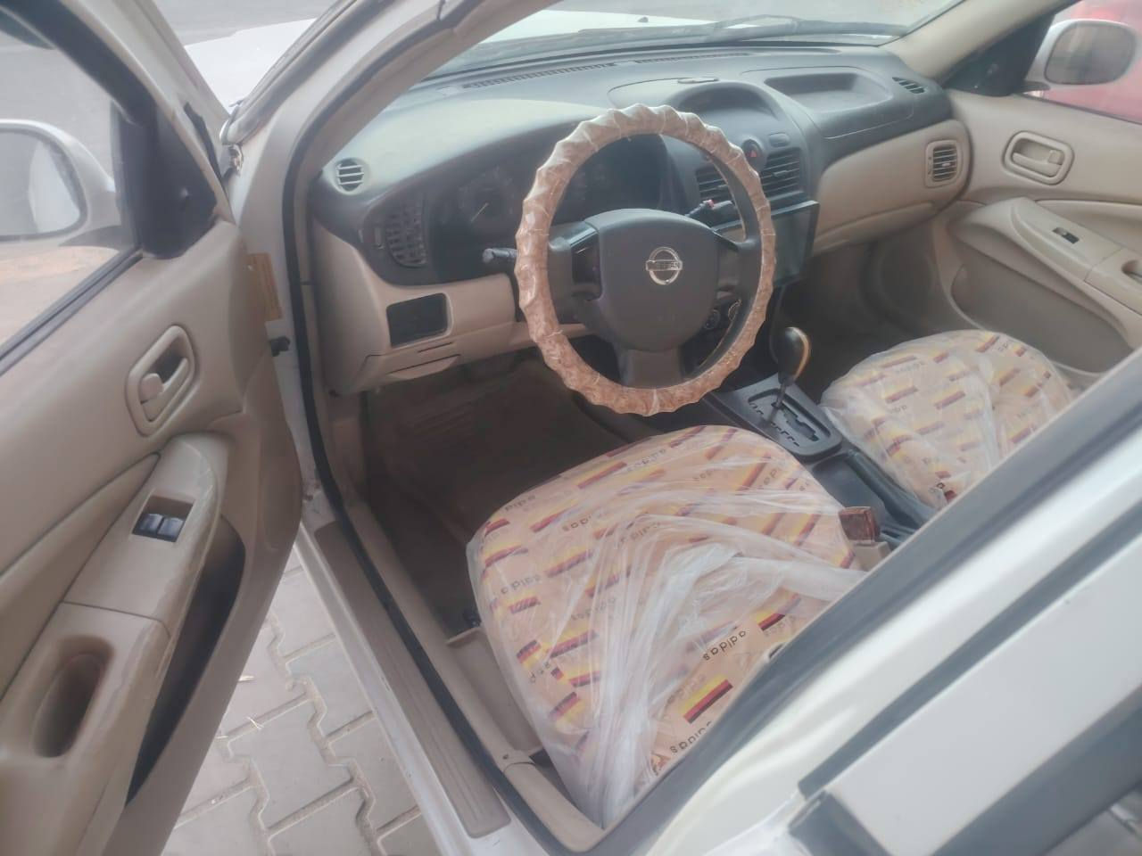 سلام عليكم السعر 38
نيسان سني مديل 10 أدوات بيه كصه جنطه سياره جديده وجاهزه مكان البصره ***********
