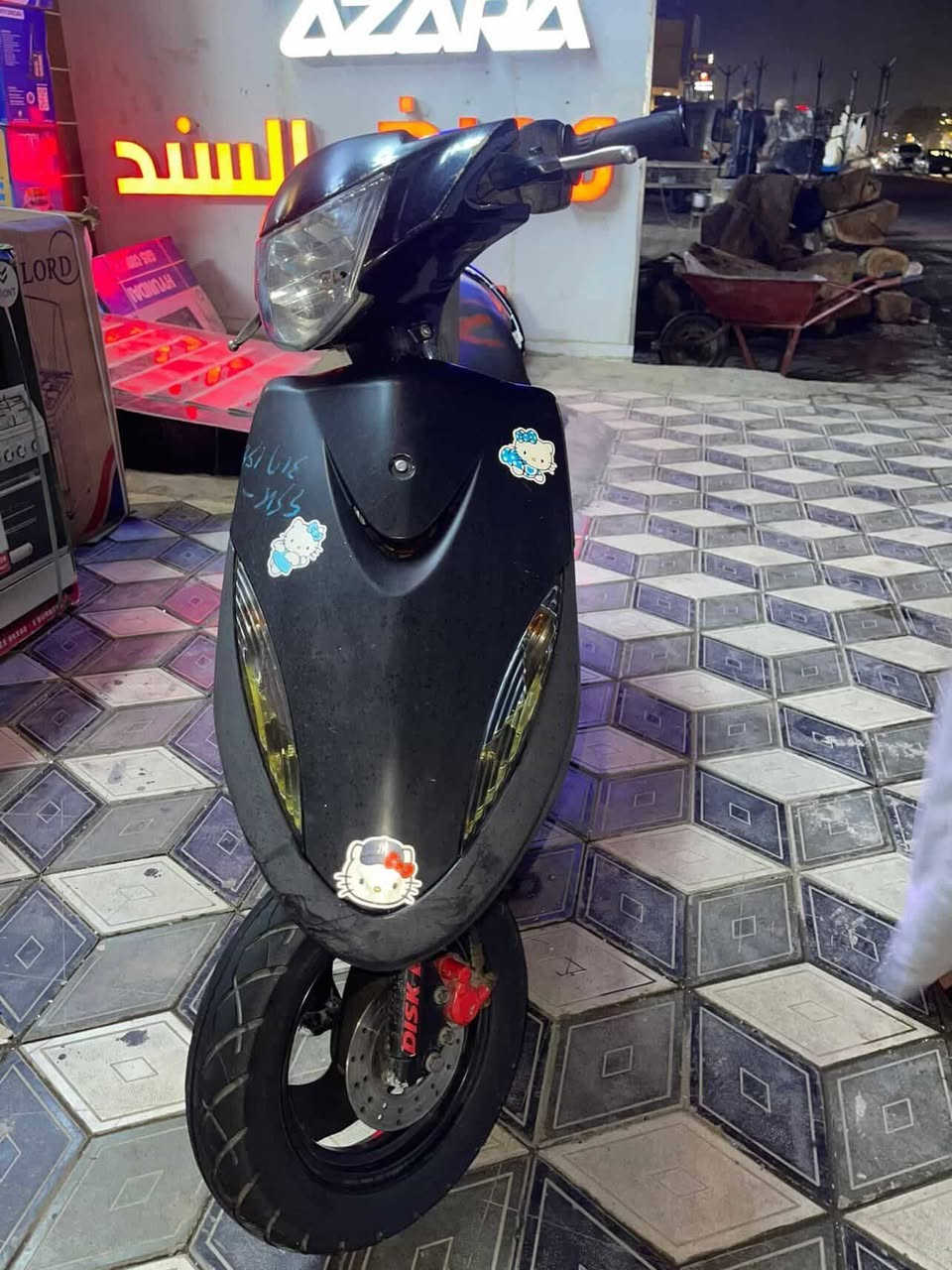 السلام عليكم الدراجة قبل كم يوم نازلة رمبة براغي كلها بلادية كفر 4ولفات شلعة تشك الكع ومعدل ودراجة ملحة ملاح يجدح
ما اجاوب مازنجر هذا رقمي ***********2
