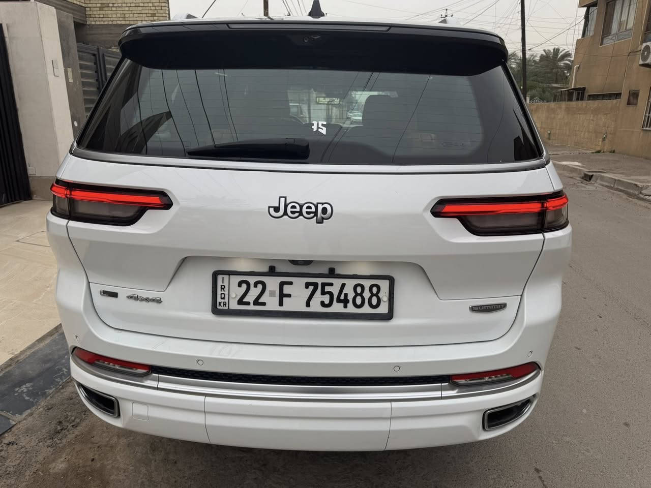 جيب سومت خليجي موديل 2022 فول الفول اعلى فئة ضمان هارلم
رقم اربيل 
8 سلندر محرك 5700
مكفوله من الصبغ والبارد 
عداد المسافه 89000
السعر 41000$ وبي مجال 
***********
