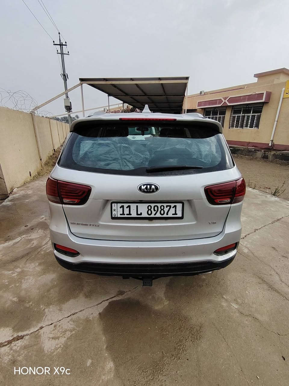 سورنتو ١٩ وارد أمريكي ٦سلندر ٧راكب حادث جاملغ وبنيد بدون دواخل كفالة لغد وتكم صبغ ه قطع ابيع حزام. ١٨٥ وبيه مجال ***********
