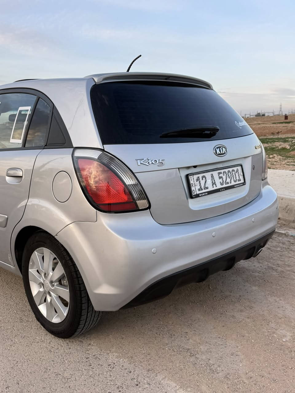 للبيع
كيا ريو موديل 2011 ((مواصفات كولد )) رقم نينوى الجديد
سلايت(فتحة سقف)
تدفئة كشنات
شاشة اندرويد+ دمام 
كامره خلفية
حساسات
طخم تايرات جدد 
محرك 16 شرط لا صرف ولا نفخ ولا تنقيص
كير شرط
باتري جديد
جامات كهرب 
قفل مركزي
ويل كب بلادي
بجم كبس 
ضرر السياره ((جاملغ خلفي فقط))بدون دواخل
السياره من الدعاميه للدعاميه شرط ترايك وين ما يعجبك

السعر خاص او الاتصال عالرقم
***********
***********
