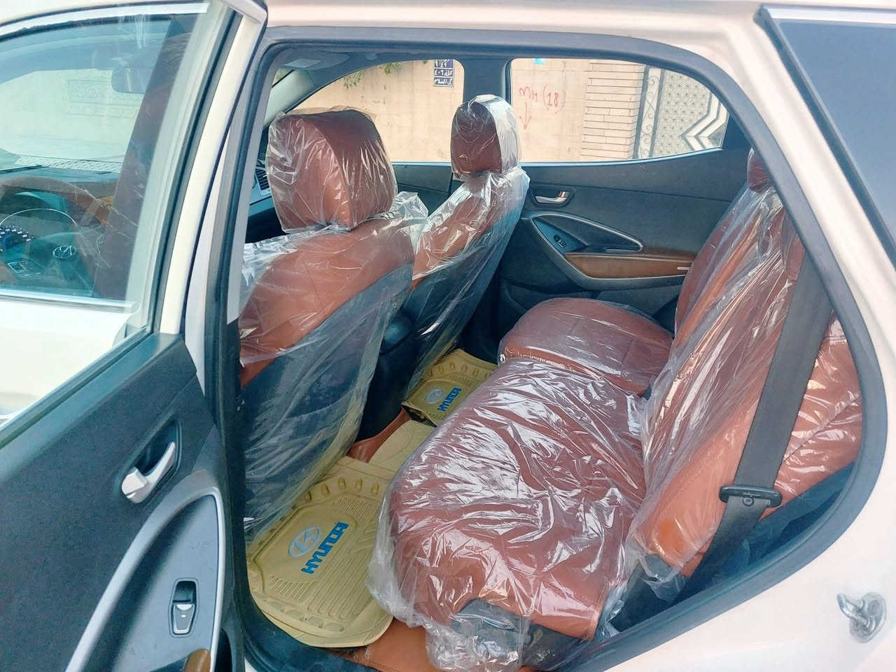 مديل٢٠١٤فول مكفوله من صبغ وتبديل
مكينه مفتوحه كير مفتوح كشنات كهرباء جلد سايد بريك 
بصمة +بصمة تشغيل فور ويل ترحيب حداديه تخم تاير جديد تخم بيها بارد جاملغ.امامي أيسر شبر بارد حساس خلفي كامرا 
شاشة اصل مكينه ٦سلندر سعر تصل وبيك خير وتدلل ***********
