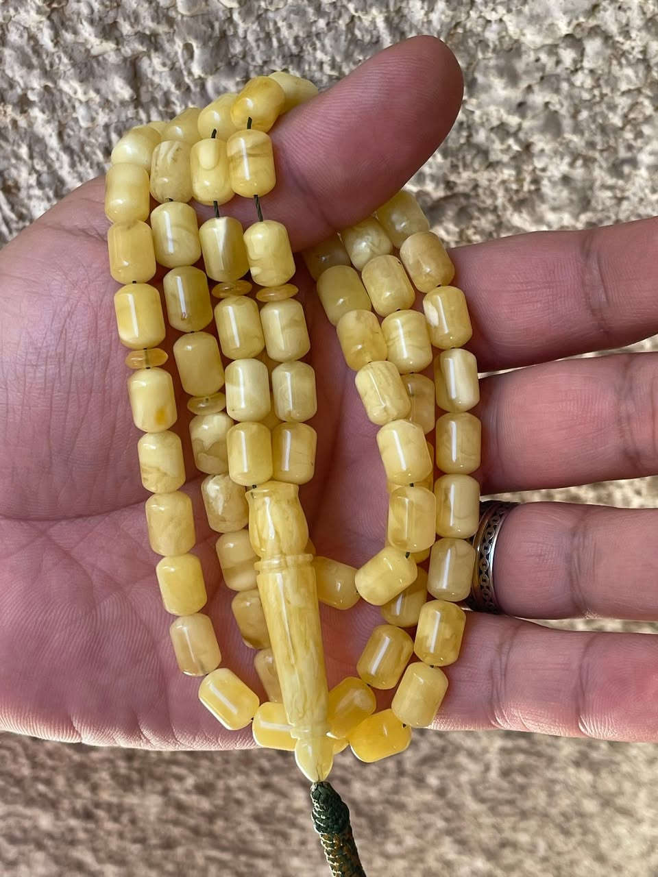 سلام عليكم
كهرب حر طبيعي
كصة برميلي
وزن 38 غرام
عدد الحبات 79
السعر 230$


**إذا كنت صاحب هذا الإعلان وتريد حذفه لأي سبب، رجاءا أرسل رسالة إلى الدعم الفني**