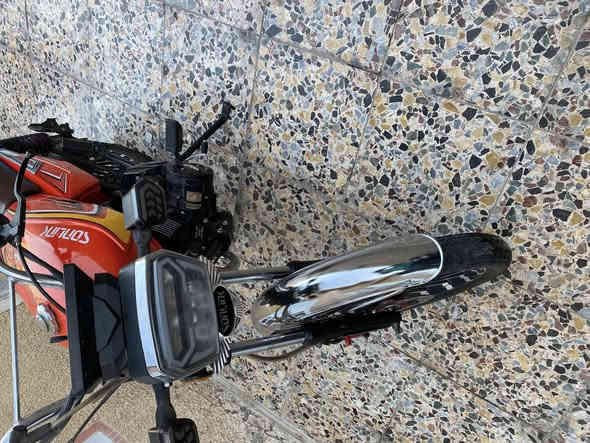 سلام عليكم دراجه ايراني نوع سولك موديل 2025 دراجه اي نقص مابيه  دراجه نضافه 100/100 احلا من الصوره محرك بلاد  حجم المحرك 200 
دراجه كفاله عامه جيب فيتر وتعال 
شاشه بيه خلل بصيط 
850 وبيه مجال حك الجيه وضيافتها 
***********رجأ وتساب فقط 
***********هذا فقط رصيد 
وغير متواجد ع الفيس .
