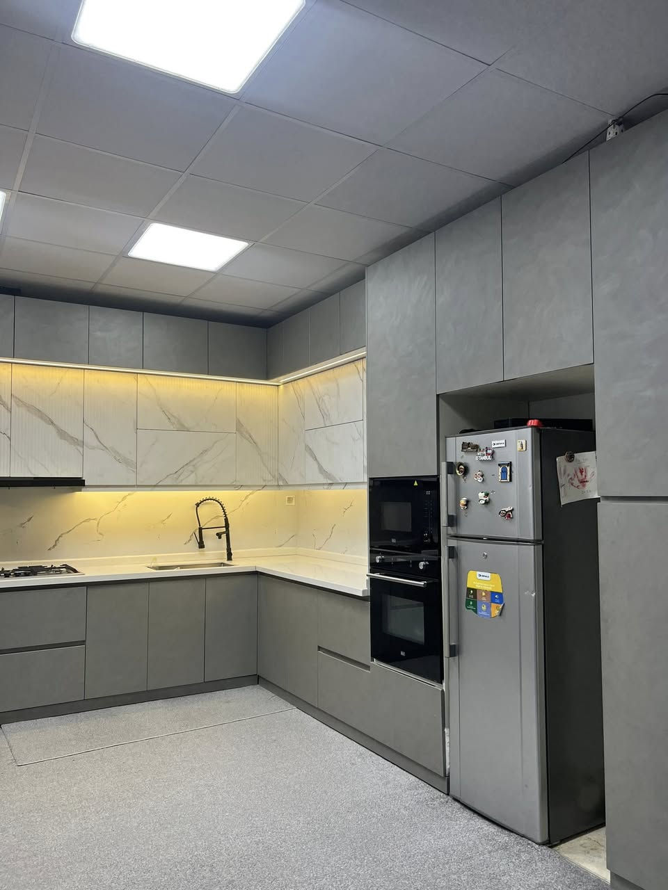 كاونتر للبيع
مكان بغداد الاعظميه
***********
