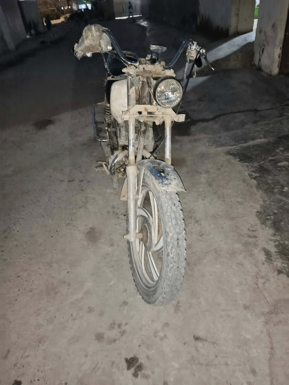 دراجه جني موديل٢٠١٠دراجه شغاله. دبل بلك مبدله كور بوشه بستم جديد بيهه. نضوح. وهلالات مال صالنصه يرادلهن  ضب ابيعلك عل هل حطه. (شغاله)مال شغل توديك جيبك اوراق كامله٦اوراق مكاني ديالى. بعقوبه  سعره١٢٥بيً مجال بسيط تفاصيل خاص


**إذا كنت صاحب هذا الإعلان وتريد حذفه لأي سبب، رجاءا أرسل رسالة إلى الدعم الفني**