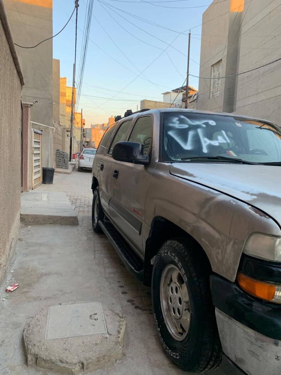 سلام عليكم تاهو بتره 2003 مال مزاد وزاره داخليه للبيع فقط 
تخم تاير جديد 
كهربائيات كلهة شغالة 
كير ومكينة مكفولات 
السعر 68وبيهة مجال 
للاستفسار ***********
مكان سيارة بغداد البلديات 
#يوسف الساعدي
