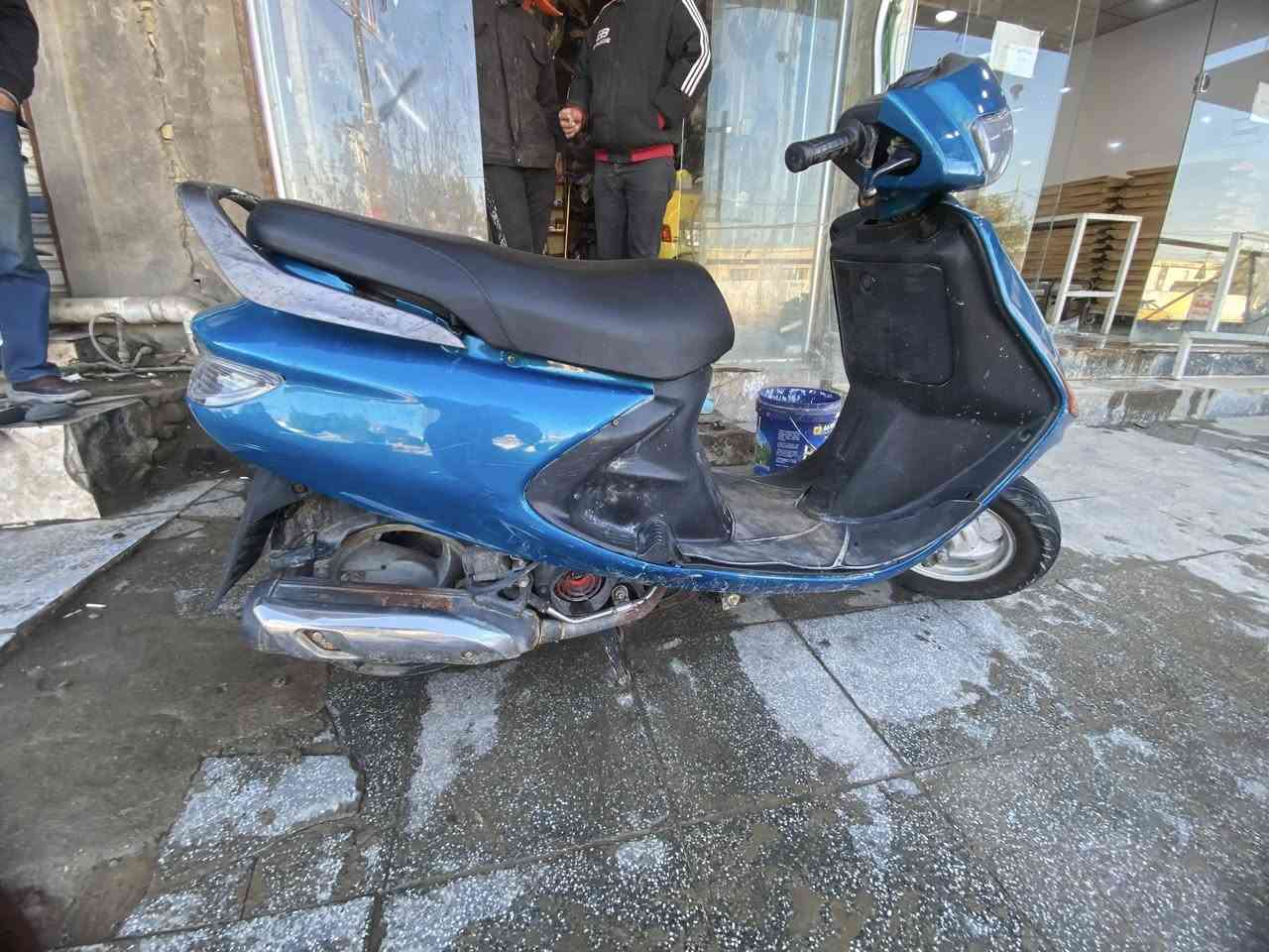 فراشه مفتوحه بستم بس مكينه خرسه متنسمع هندر سلف باي وقت كامله كله لايت شاير كلشي 350 وبيه مجال 

***********
